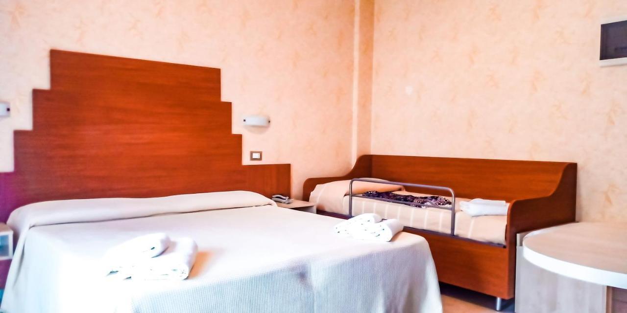 Condor Hotel